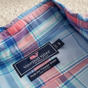 Vineyard Vines Button Down Shirt